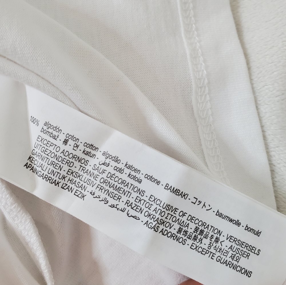 Zara White Cotton T-Shirt, Handmade Knitted Pocket Size S - Picture 5 of 8